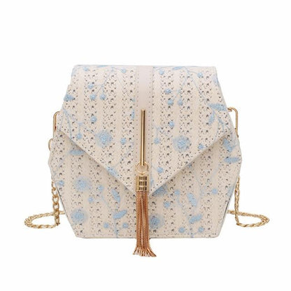 Hexagon Style Straw Lace Embroidery Bag