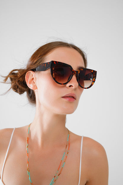 Oversized Cat Eye Sunglasses With Wide Rim in Tortoise Shell