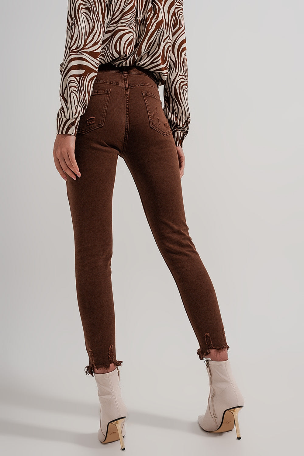 Raw Hem Skinny Jeans in Brown