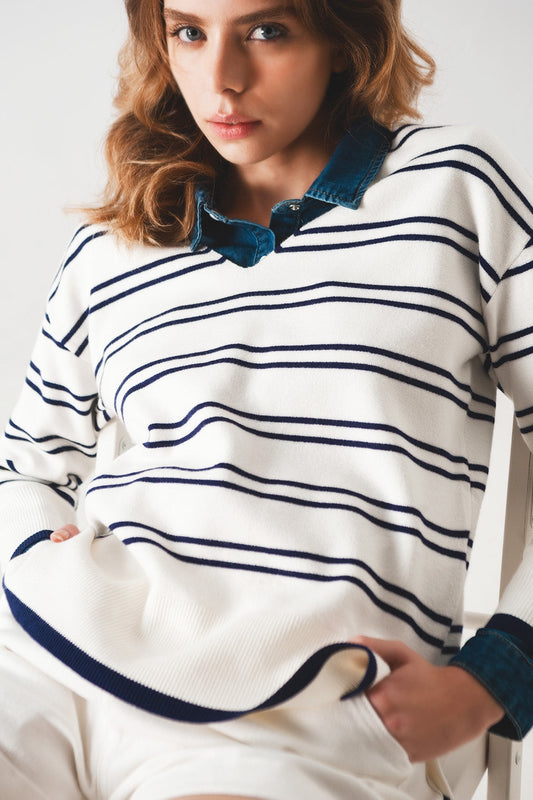 Sweater in White With Navy Stripe