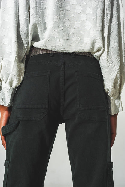 Straight Leg Cargo Pants in Black