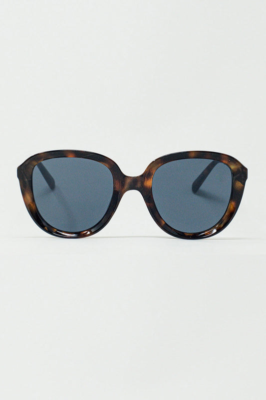 Round Sunglasses in Dark Tortoise Shell