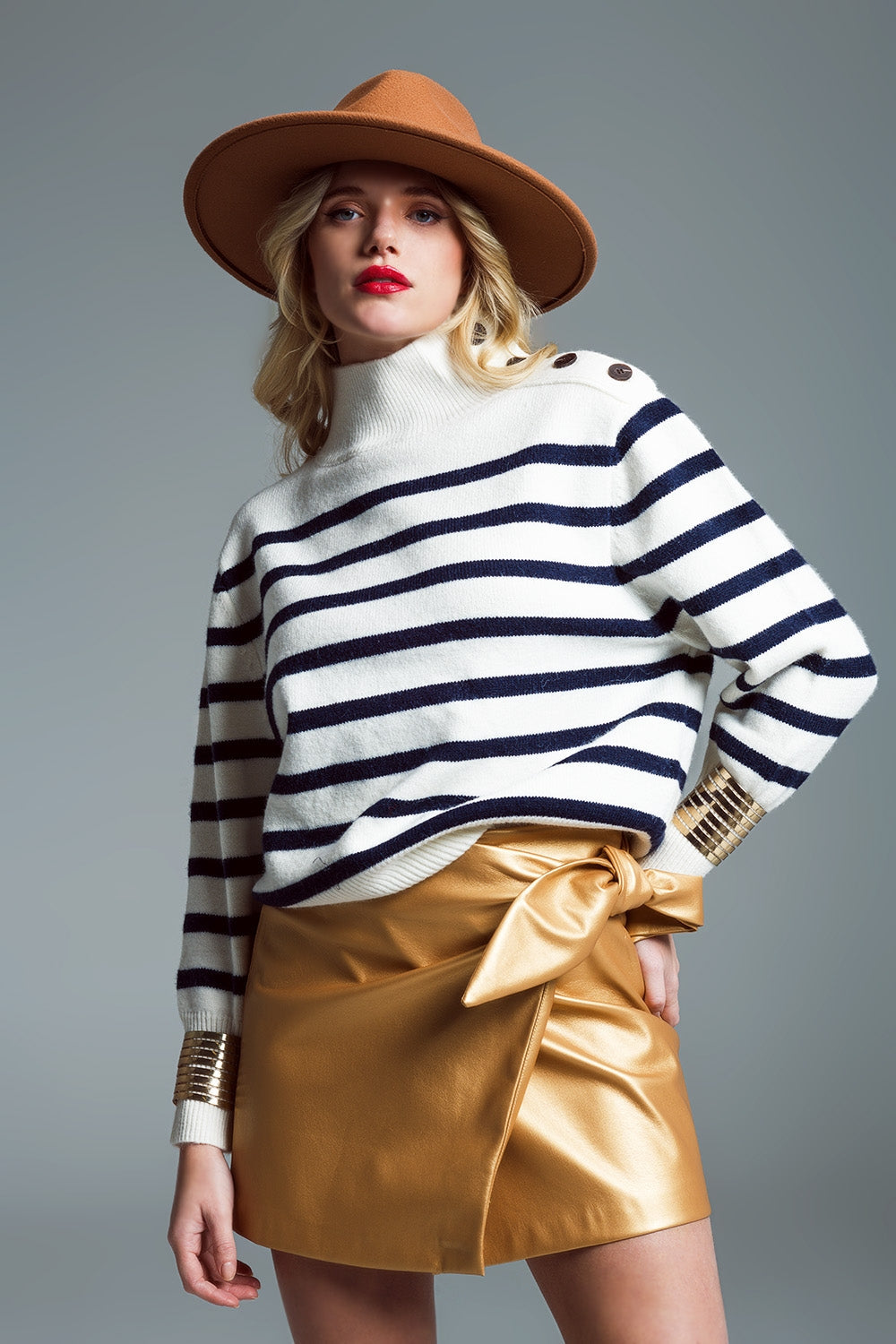 Marine Style Sweater With Turtle Neck and Button Detail